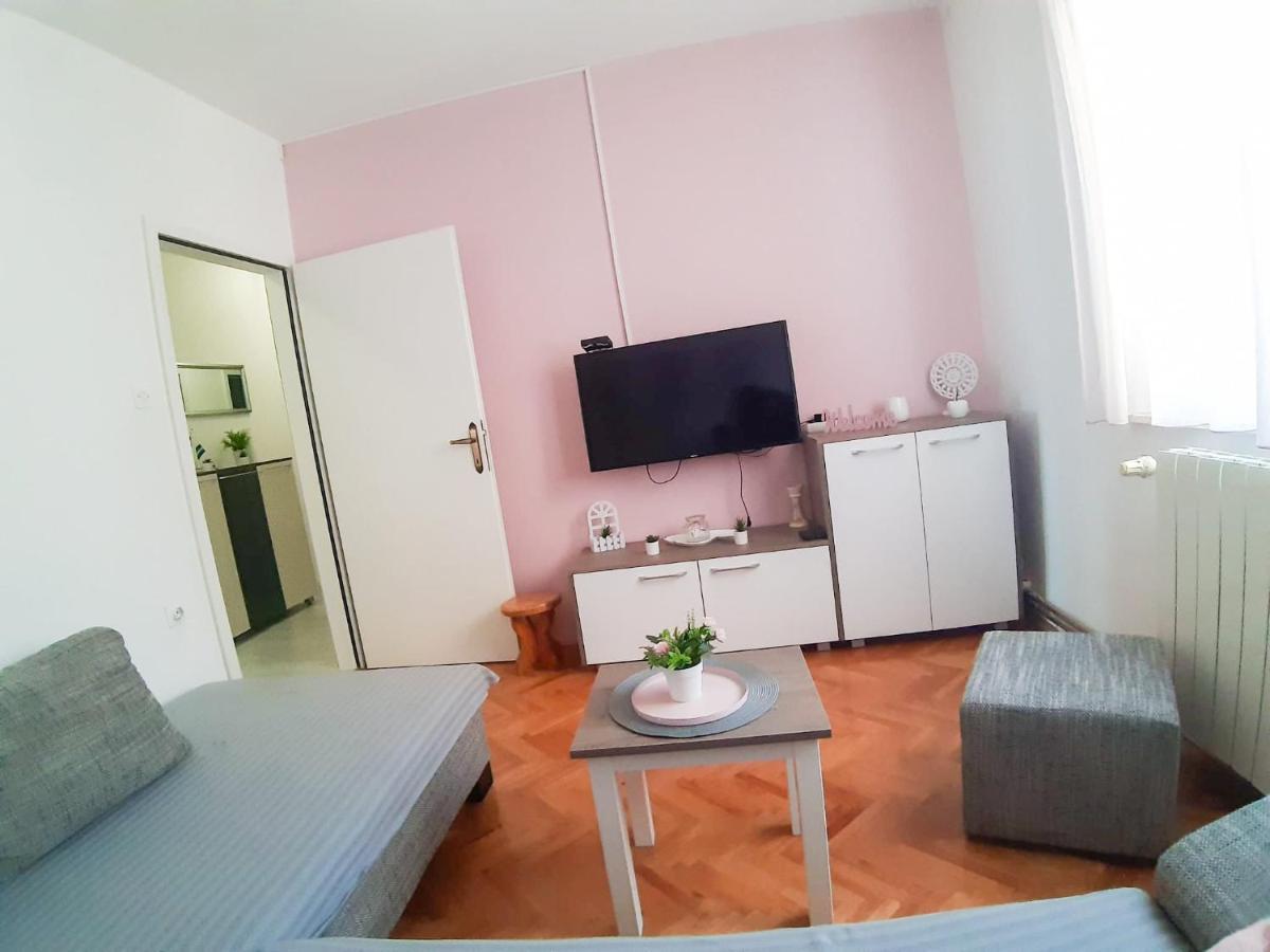 Apartments Sara Podstrana Dış mekan fotoğraf